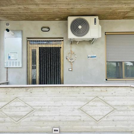 Апартаменты Casa Ori Монтесильвано Экстерьер фото
